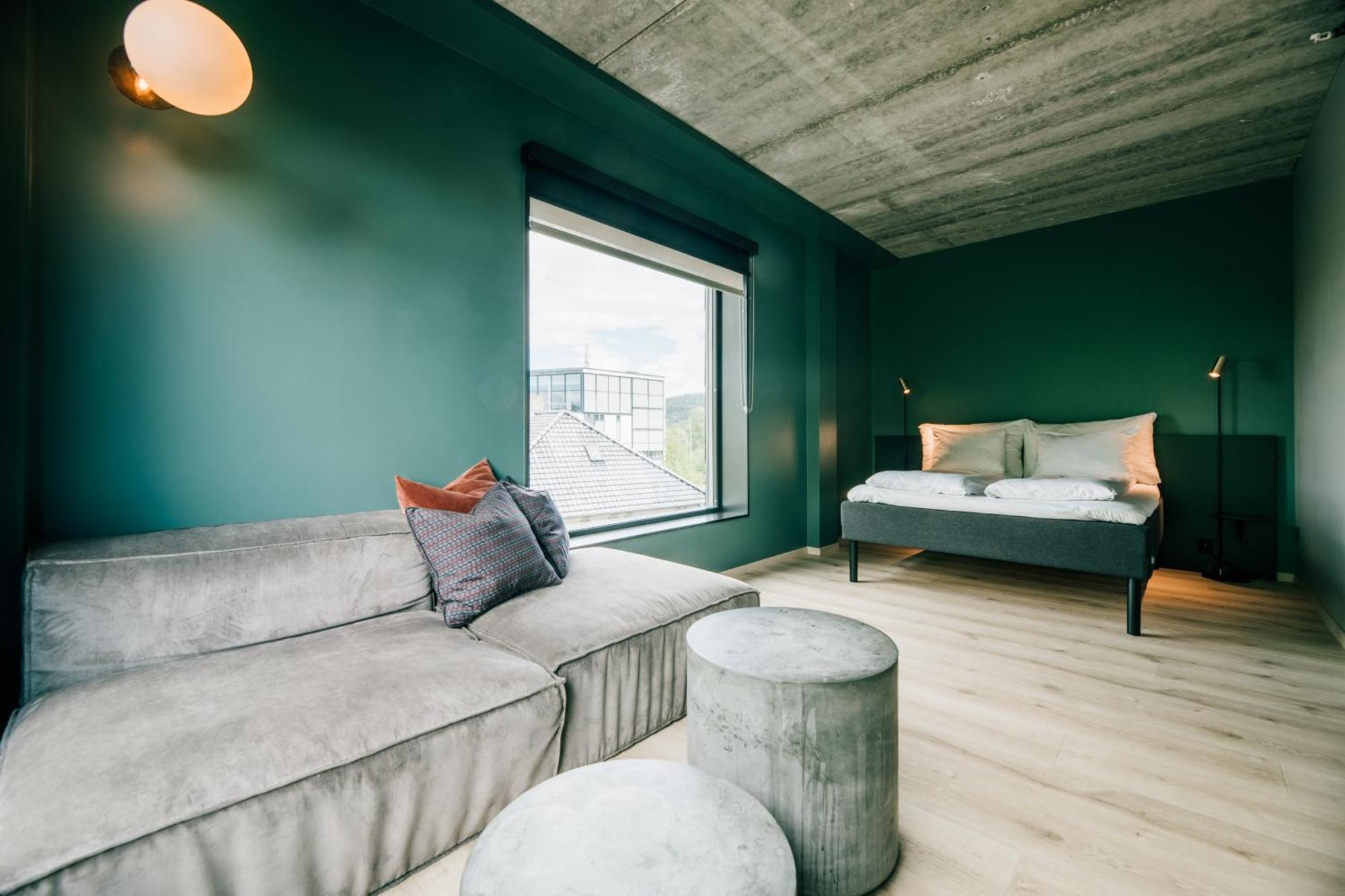 Comfort Hotel Пошгрун Екстериор снимка